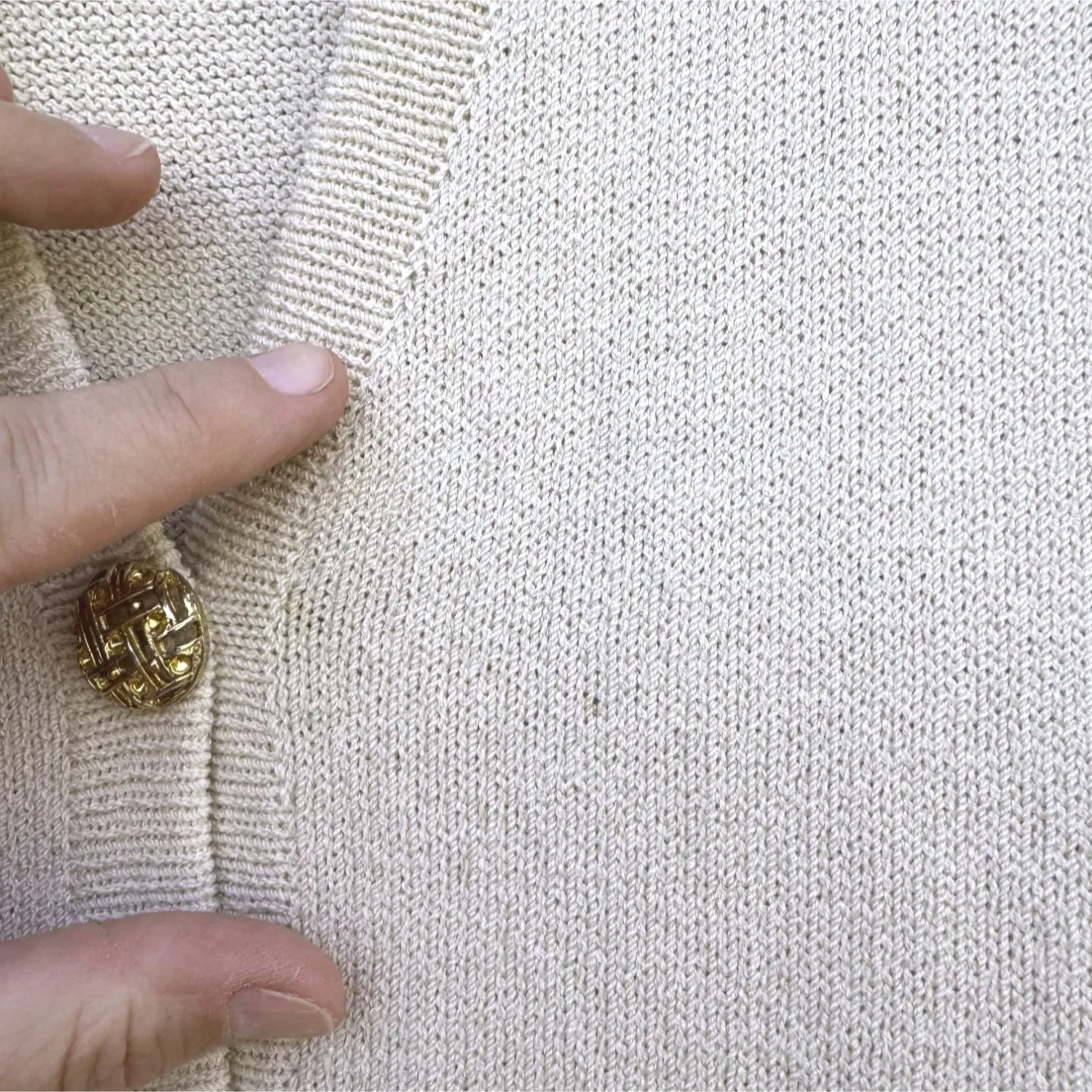 Marie Aubes Vintage V Neck Knit Gold Button Shoulder Pad Long Sleeve Cardigan